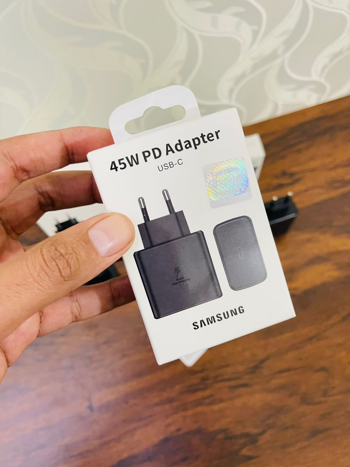 FAST CHARGING New USB-C 2024 Charger-(0 to 100 % Battery in 20min)