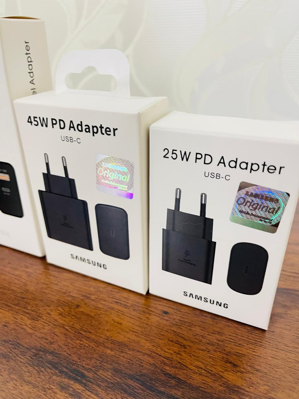 FAST CHARGING New USB-C 2024 Charger-(0 to 100 % Battery in 20min)